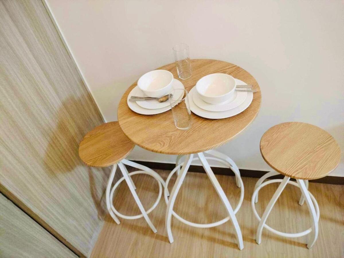 Apartment 11 11 Trees By Smdc *